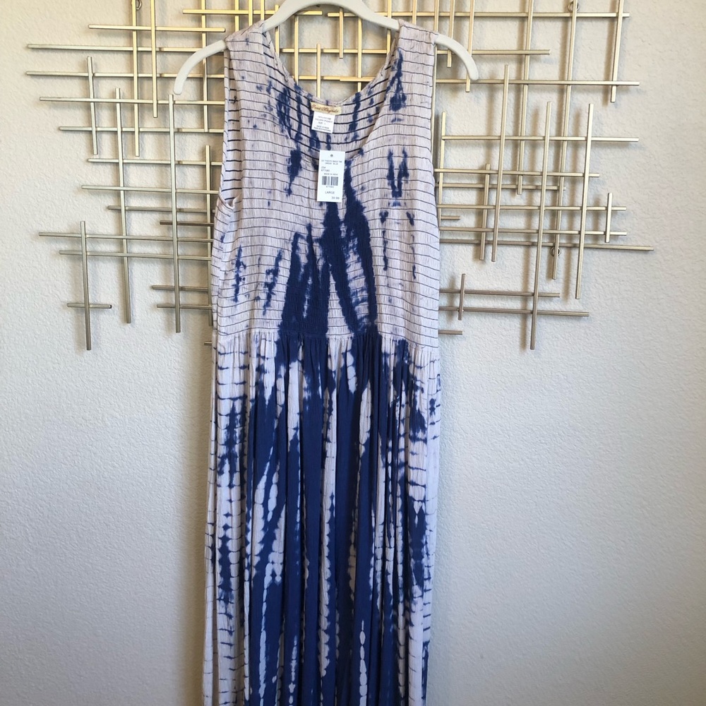 Sweet Magnolia tie dye dress NWT